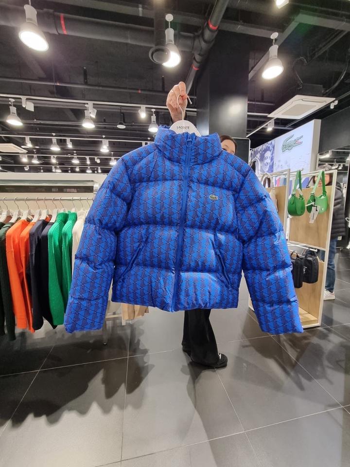 Куртка Lacoste. Размер S
