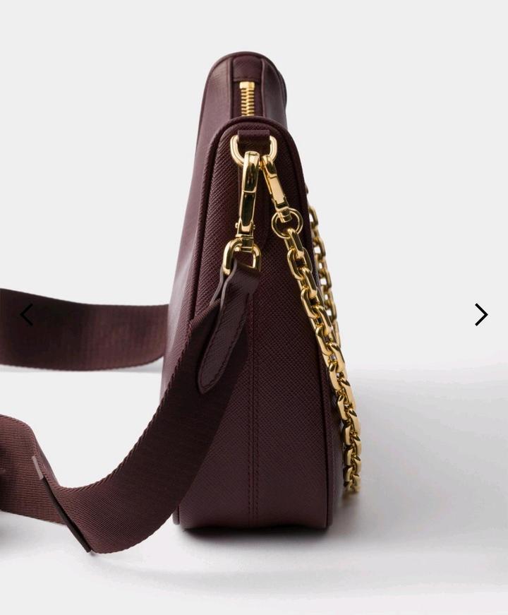 Сумка Prada Re-Edition 2005 Saffiano