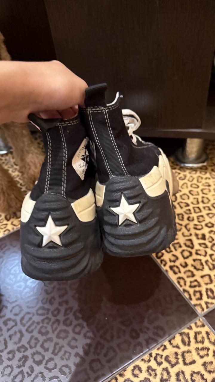 Кроссовки Converse