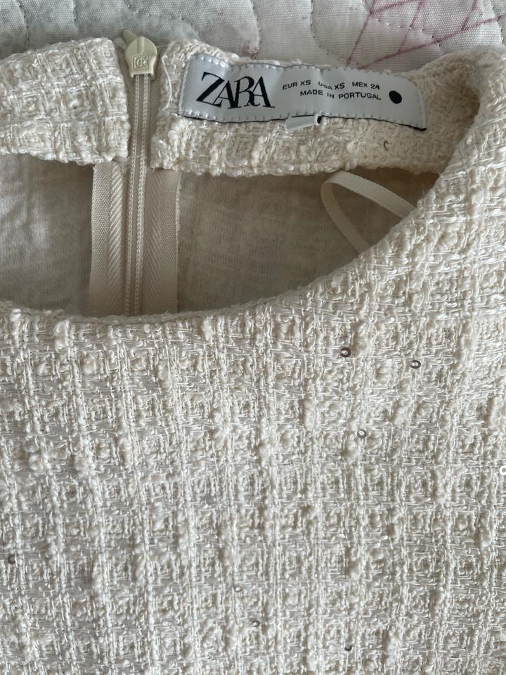 Молочный платье : Zara