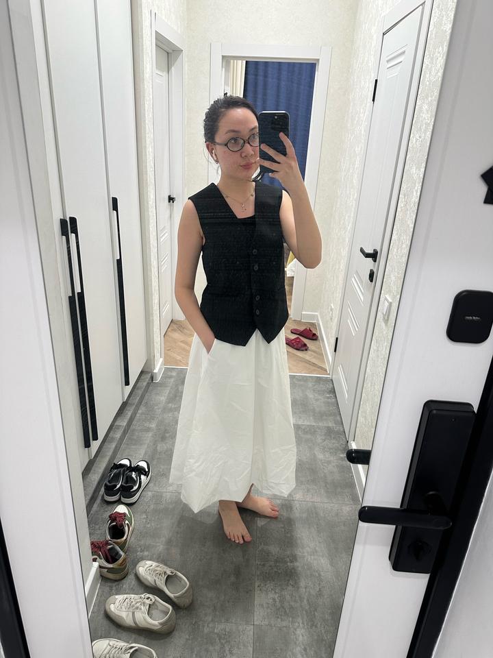 продам белую юбку Зара