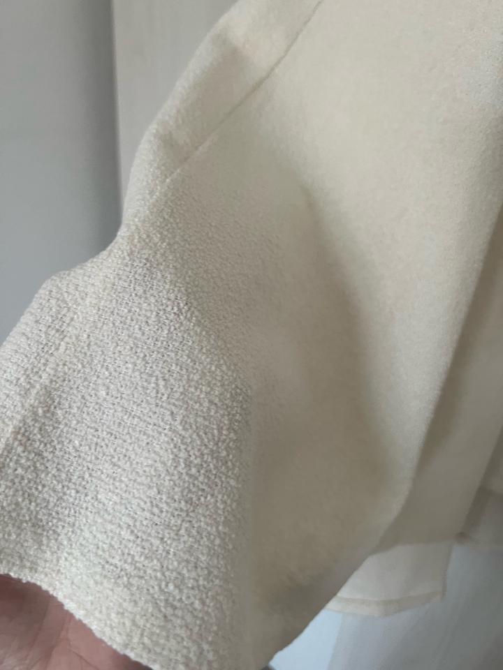 Бежевая юбка