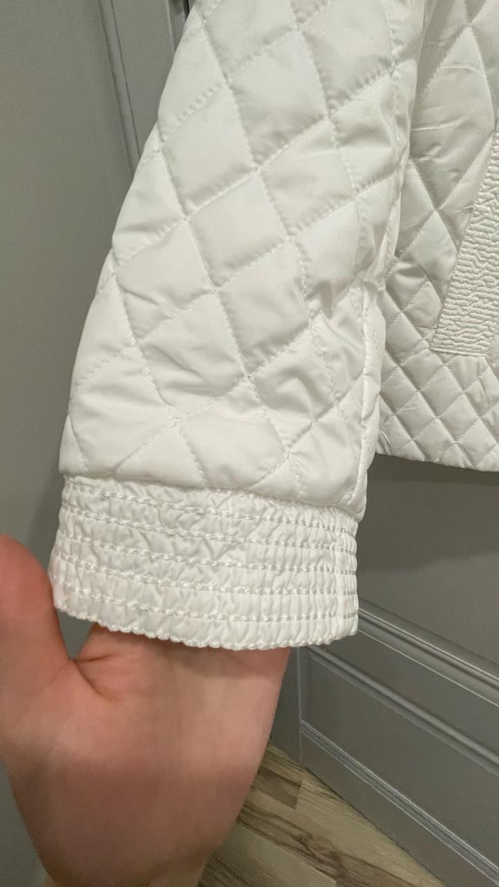 Легкая весенняя куртка LASAGRADA