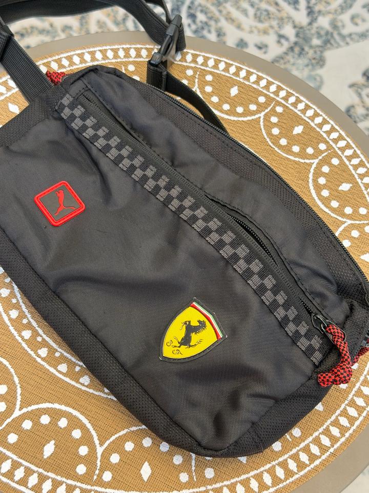 Сумка кроссбоди Puma Ferrari