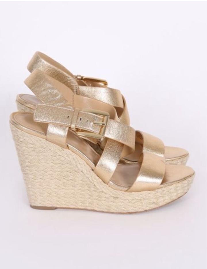 Босоножки на танкетке от michael kors