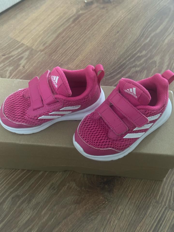 Adidas оригинал 23 размер