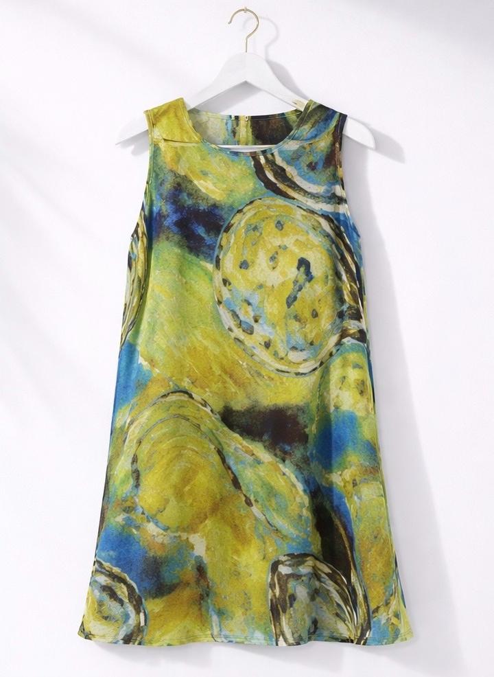 Лёгкое летнее платье с ярким дизайнерским принтом