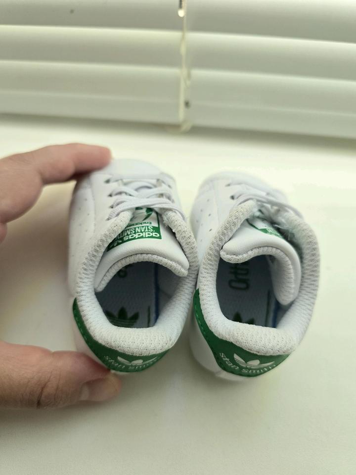 Adidas Stan Smith для малыша