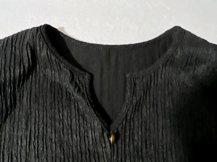 Новый черный топ блузка S р 42-44 с блеском офисный casual textured рубашка