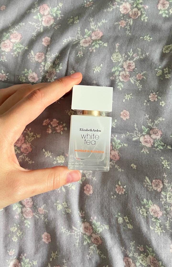Elizabeth Arden White Tea Blossom
