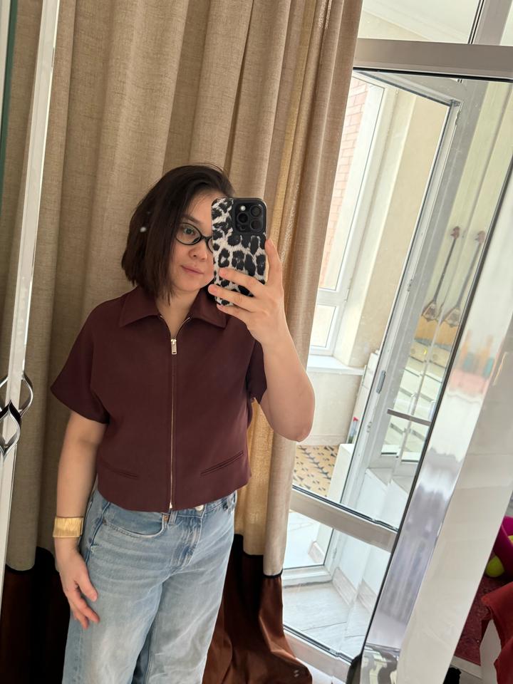 Короткий пиджак Zara.