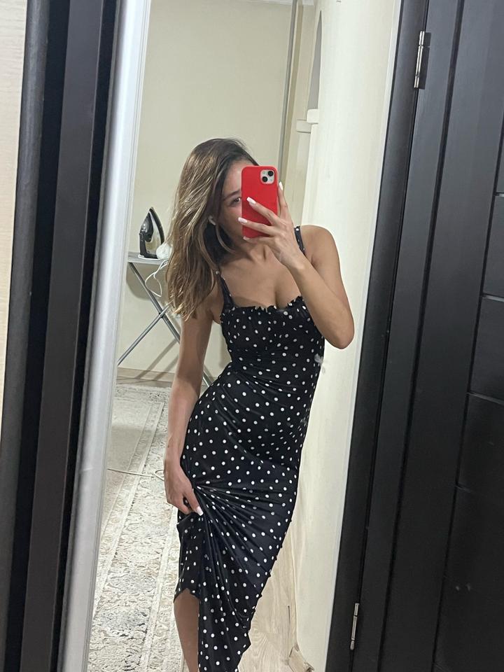 Платье в горошек