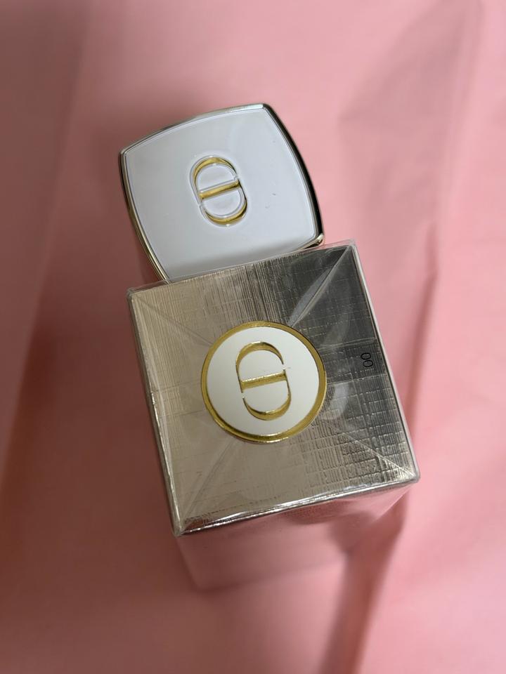 Dior Prestige Le Protecteur UV Jeunesse et Lumière SPF 50+ PA++++