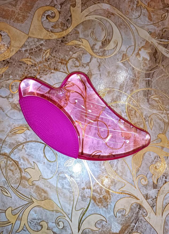 Скребок гуаша новый