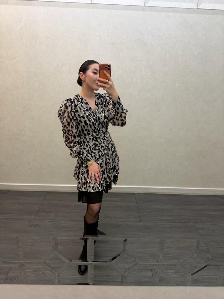 Тигровое платье