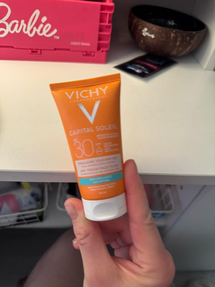 Vichy Capital Soleil солнцезащитная матирующая эмульсия для лица, SPF 30