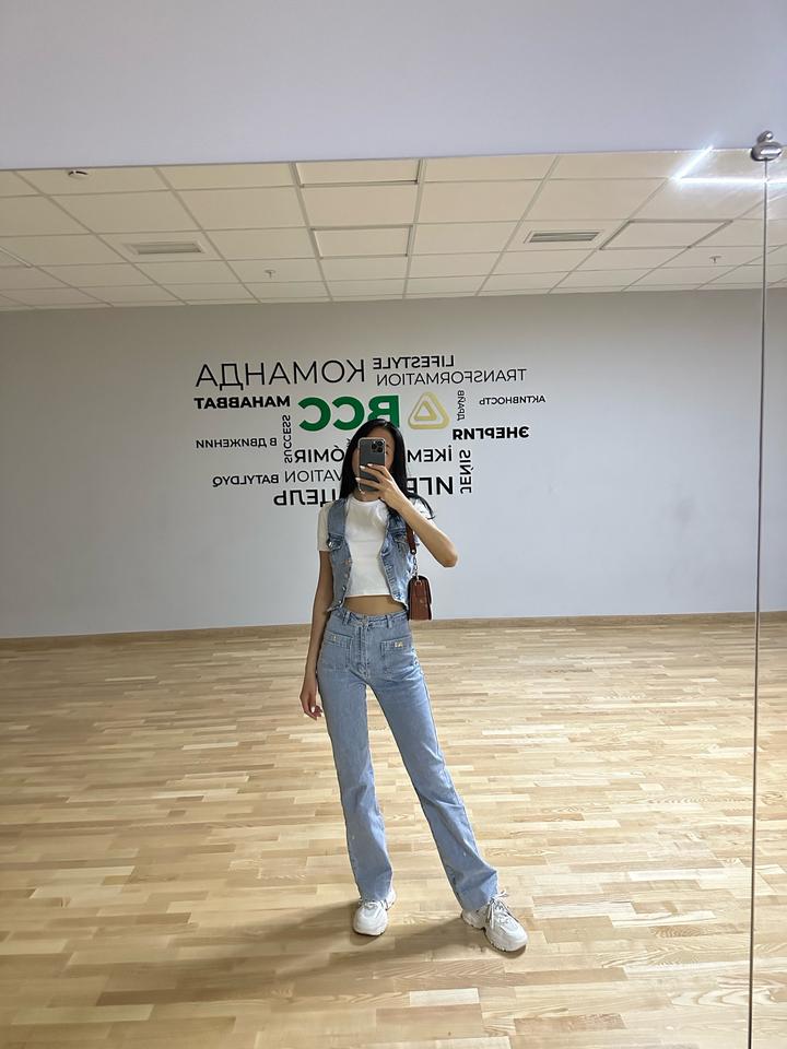Жилетка джинсы