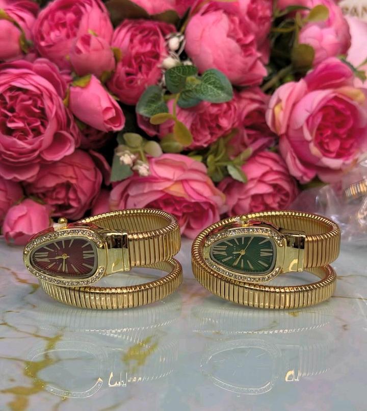 Женские часы BVLGARI ⌚