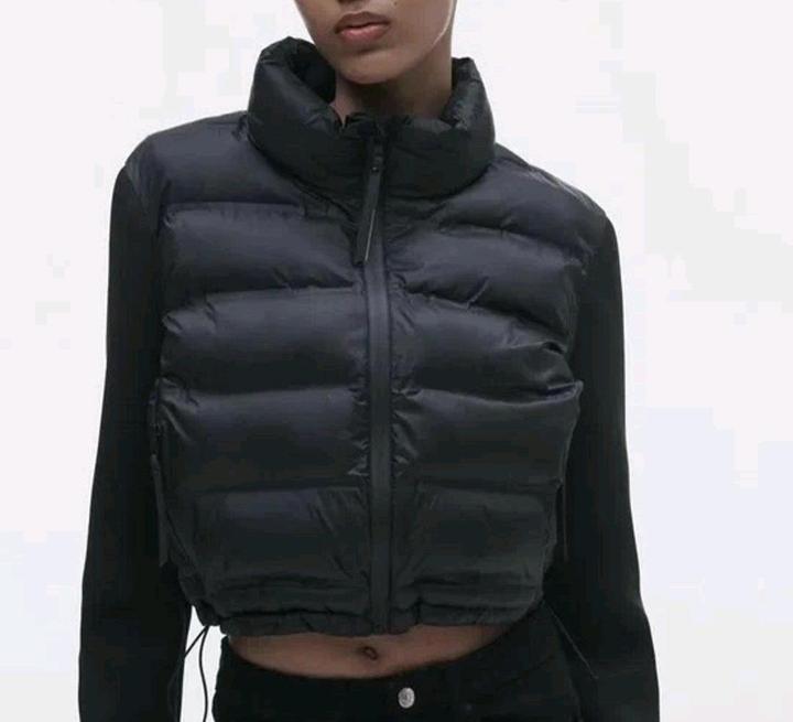 Куртка тонкая весна.