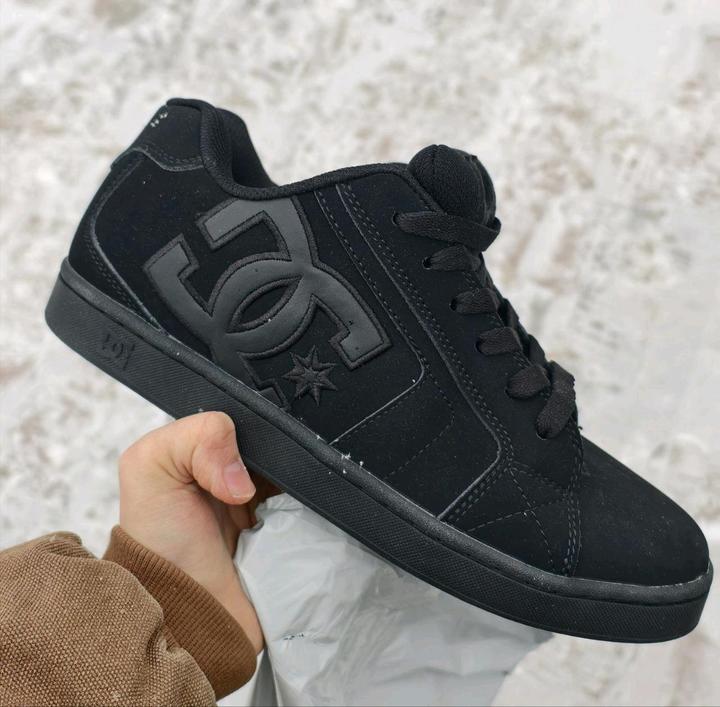 DC shoes net black