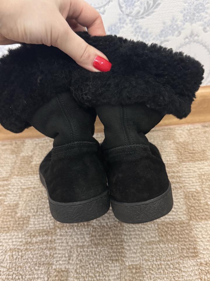 Зимние полусапожки Cesare Paciotti