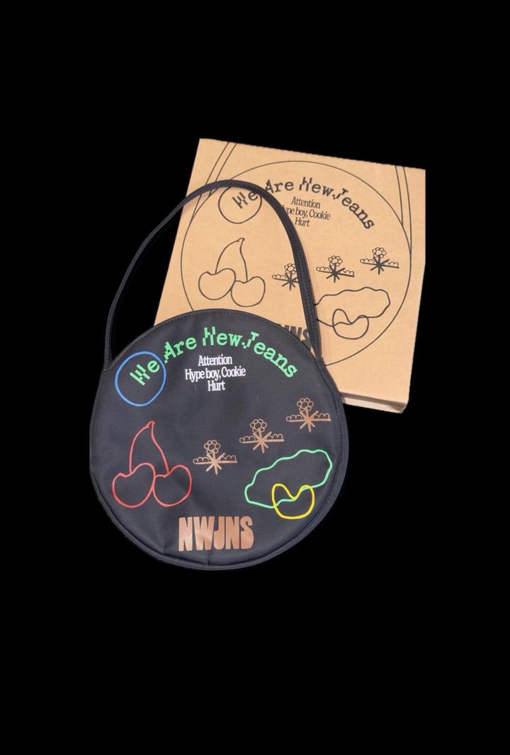 сумка newjeans 1st ep new jeans bag version (limited edition)