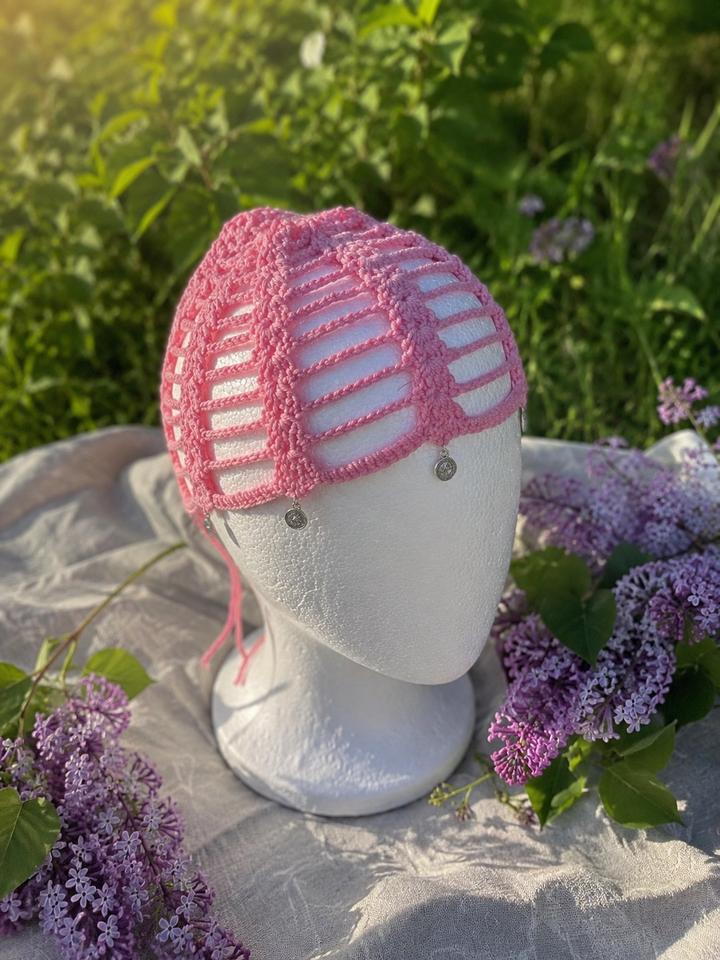Қолдан тігілген