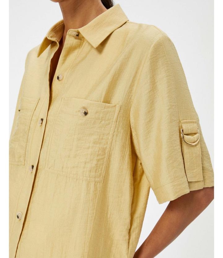 Желтое рубашка