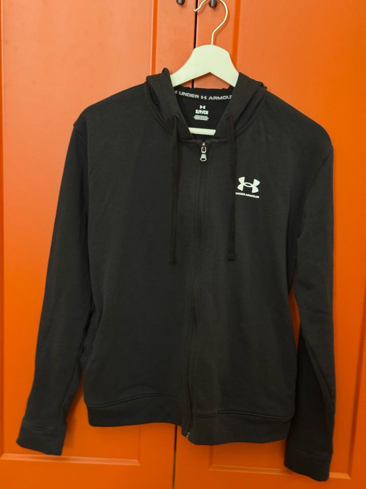Кофта under armour