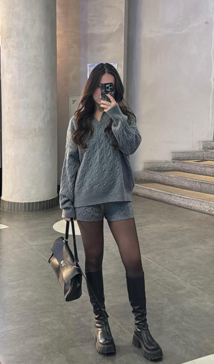 Вязаный костюм