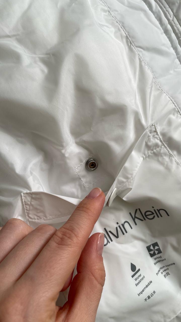 Женская куртка Calvin Klein Jeans