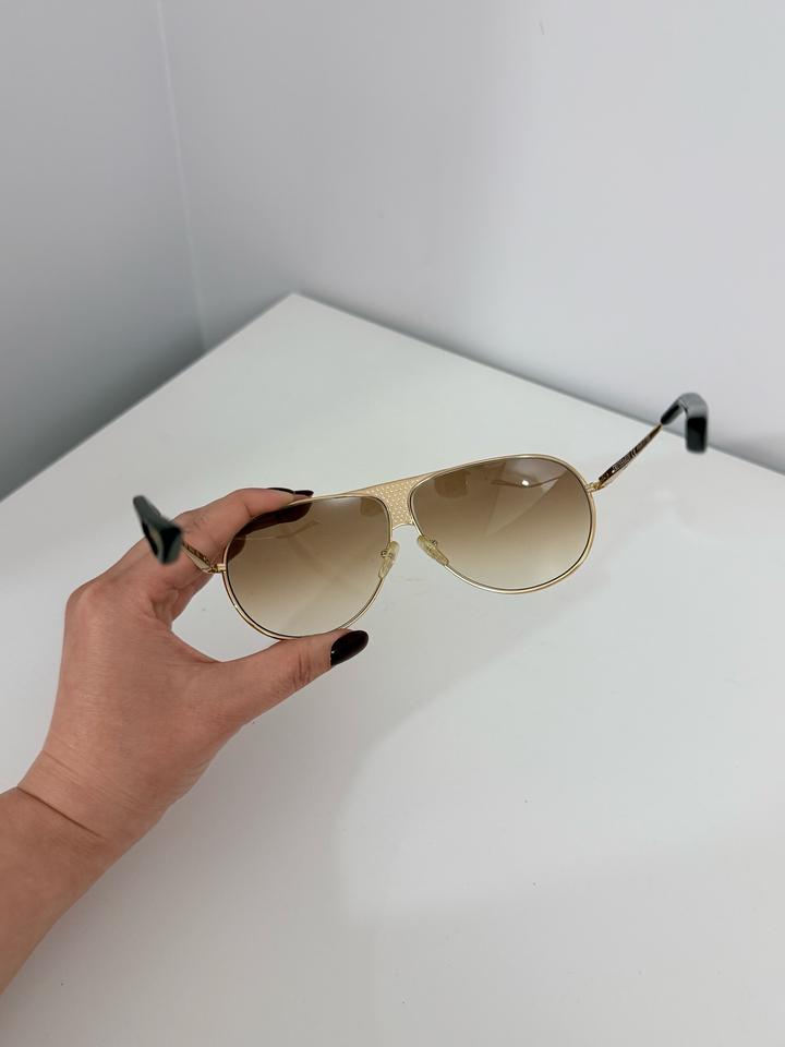 Очки солнцезащитные Trussardi