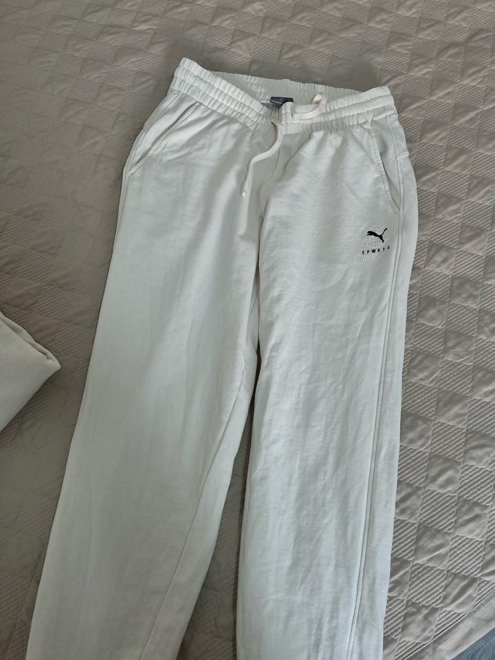 Белый спортивный комплект Puma