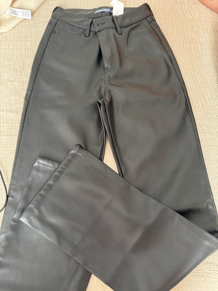 Продам новые кожаные брюки