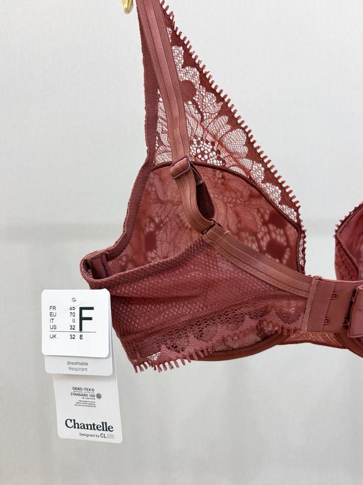 Бюстгальтер, Chantelle