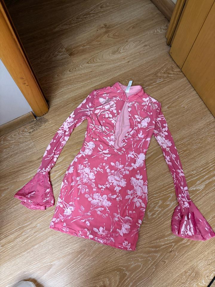 Розове платье ципао