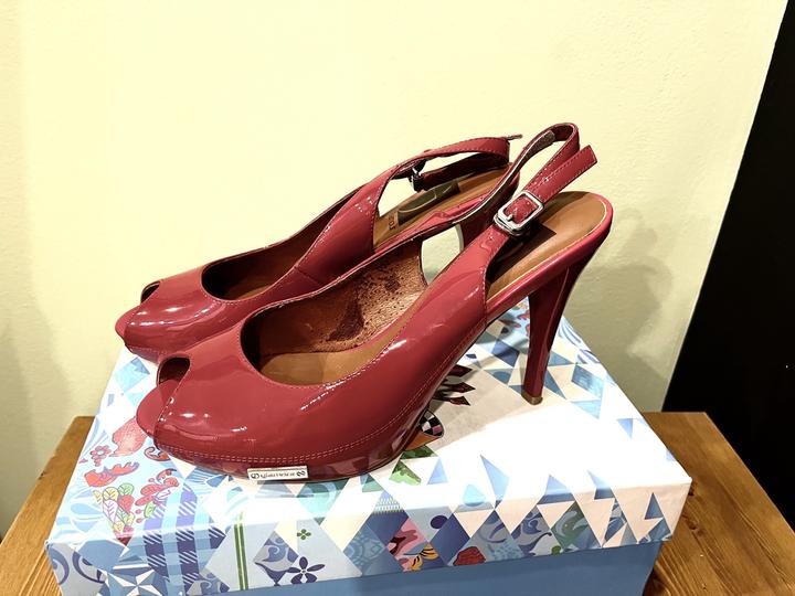 Босоножки Glamour