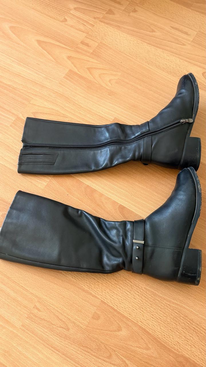 продам сапоги кожанные