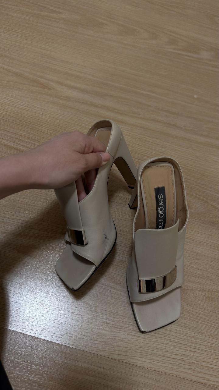 Боссоножки Sergio Rossi