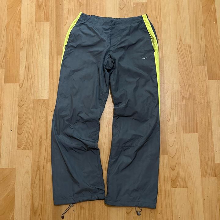 спортивные штаны Nike