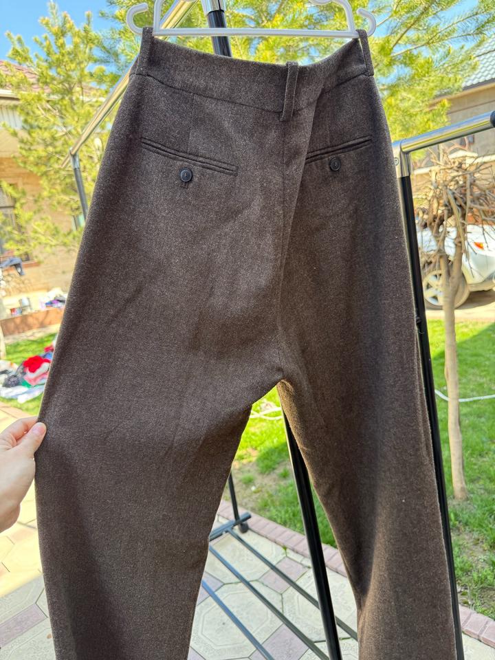 Шерстяные брюки с лампасами