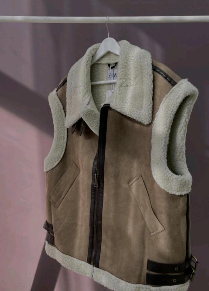 Безрукавка