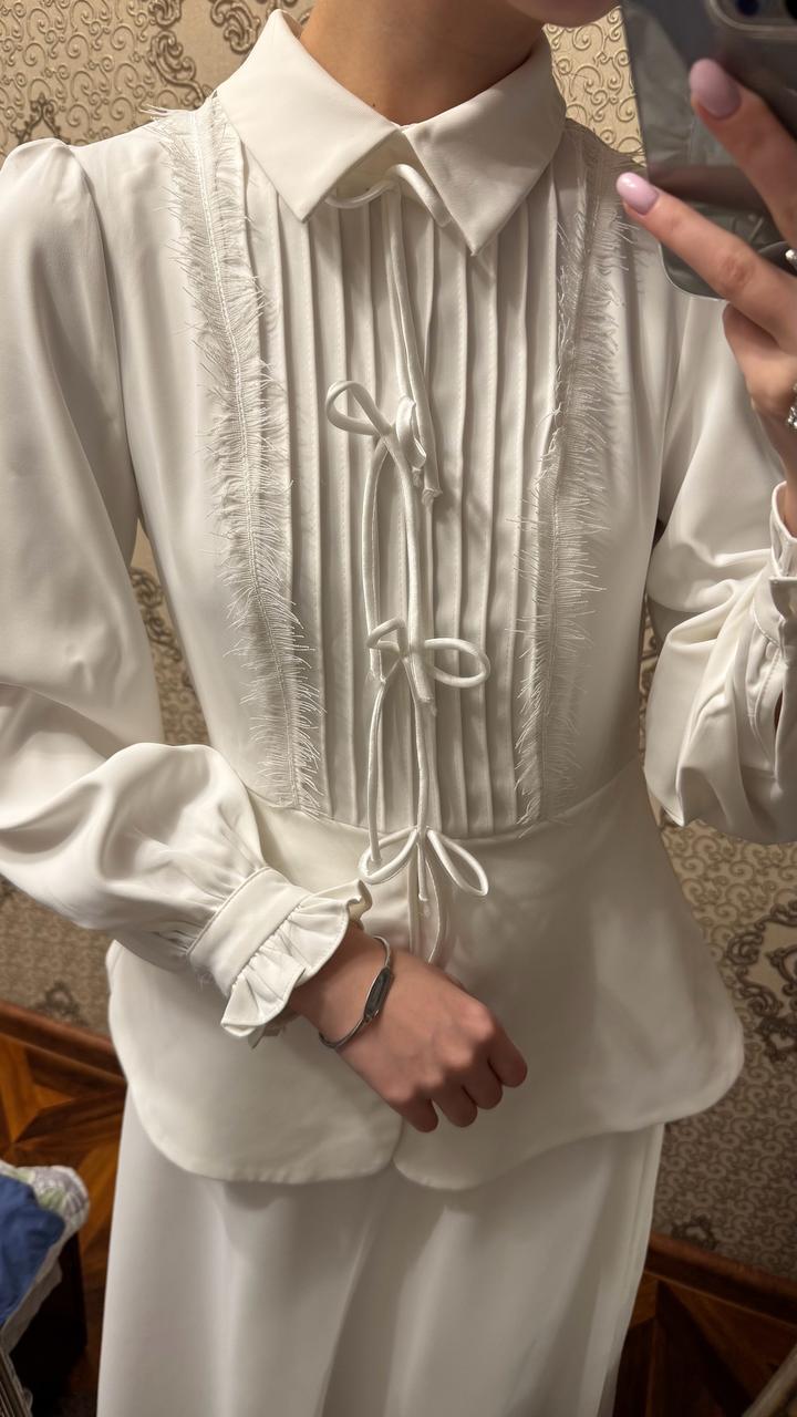 Белое платье