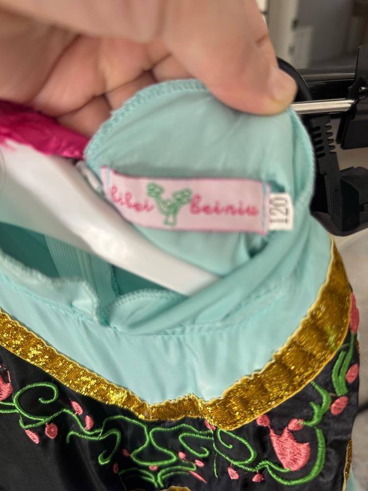 Платье Анны из Холодное сердце