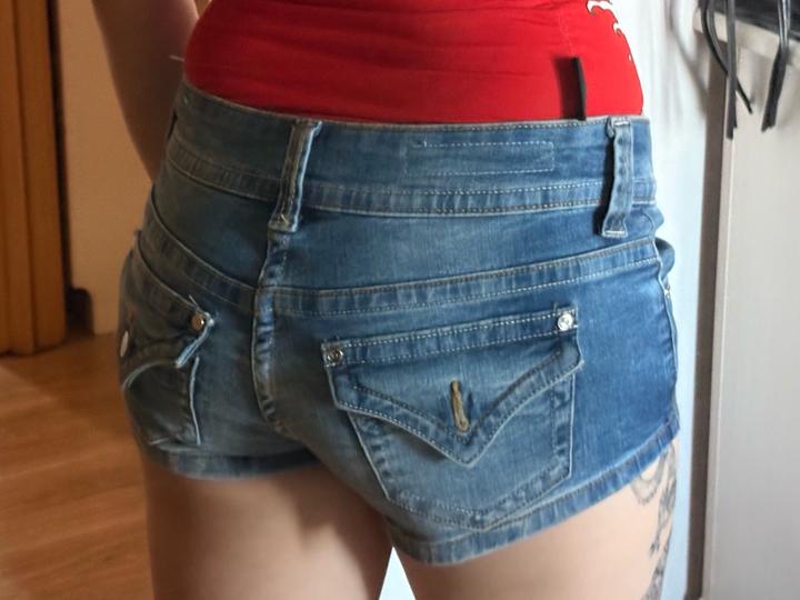 Мини шорты Bershka