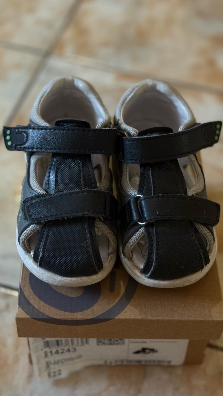 Летние сандалики для малышей