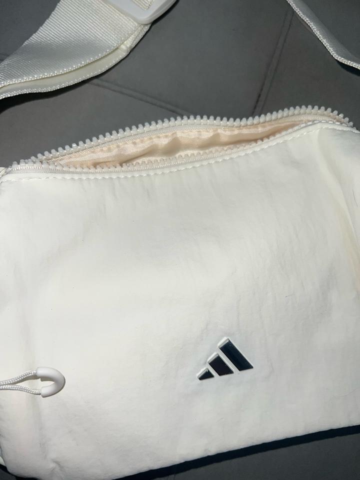 Adidas сумка crossbody новая