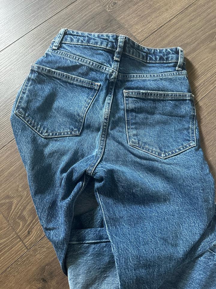 Джинсы Zara