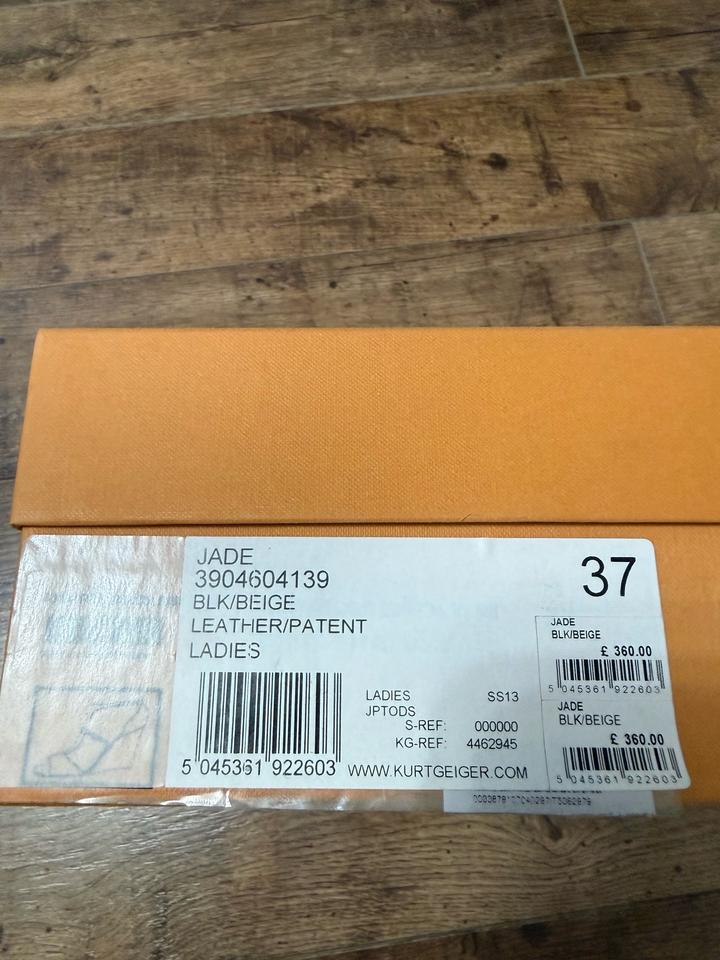 Босоножки Tods