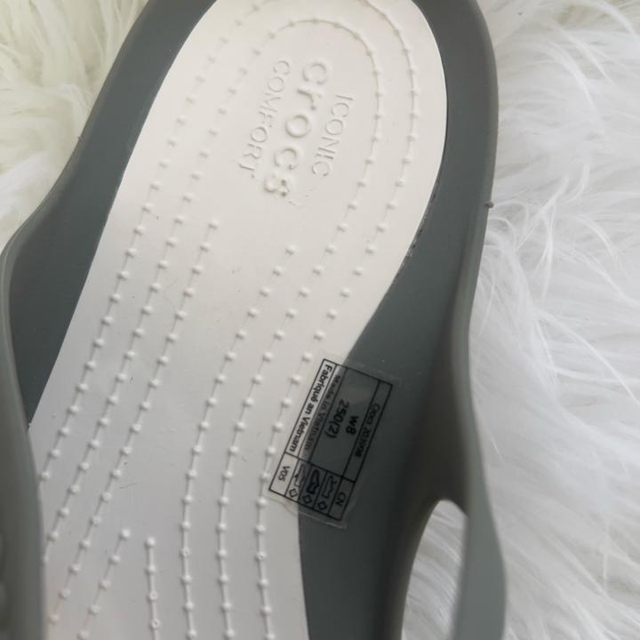 Шлепанцы Crocs